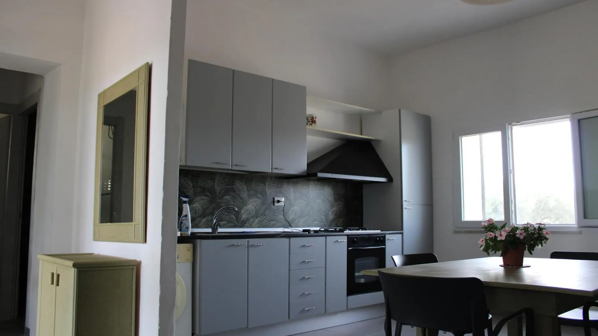 Casa Bouganville Villetta Tra Le Vigne E Il Mare Menfi
